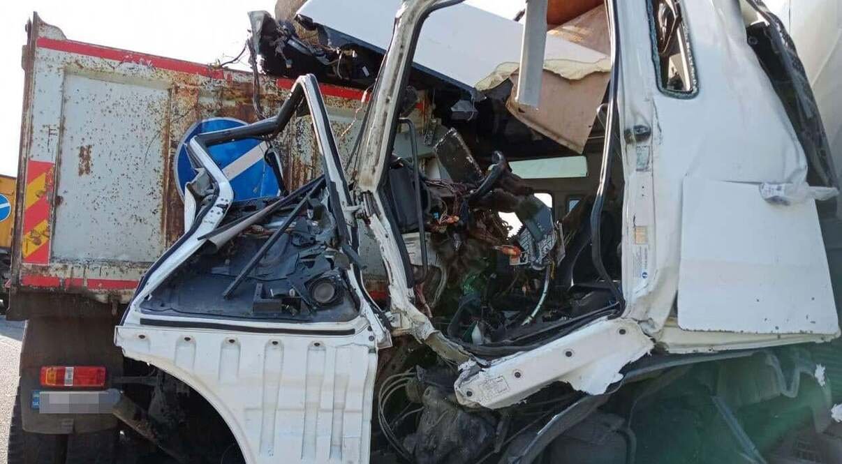 Трасса Киев — Чоп перекрыта из-за масштабного ДТП с грузовыми авто: есть пострадавшие