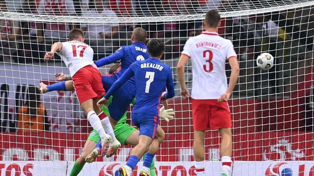 Польша спаслась в матче с Англией, Греция обыграла Швецию, Италия разгромила Литву