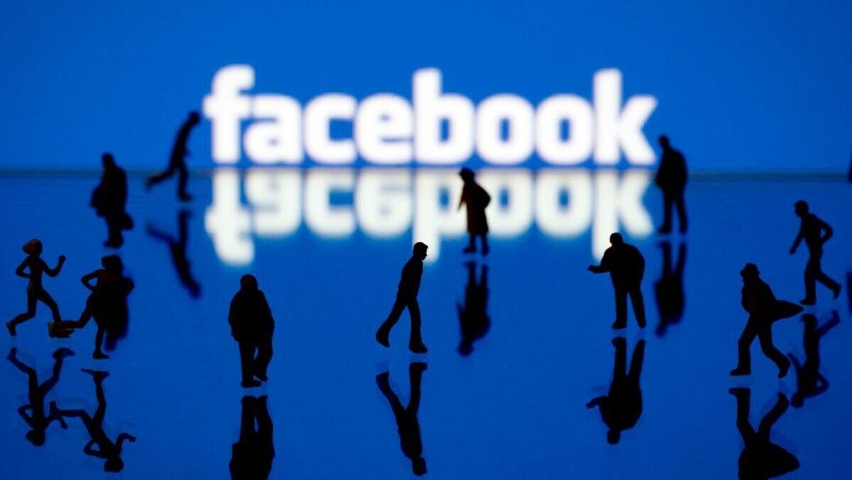 Закривання ротів продовжується: у Росії заблокували Facebook