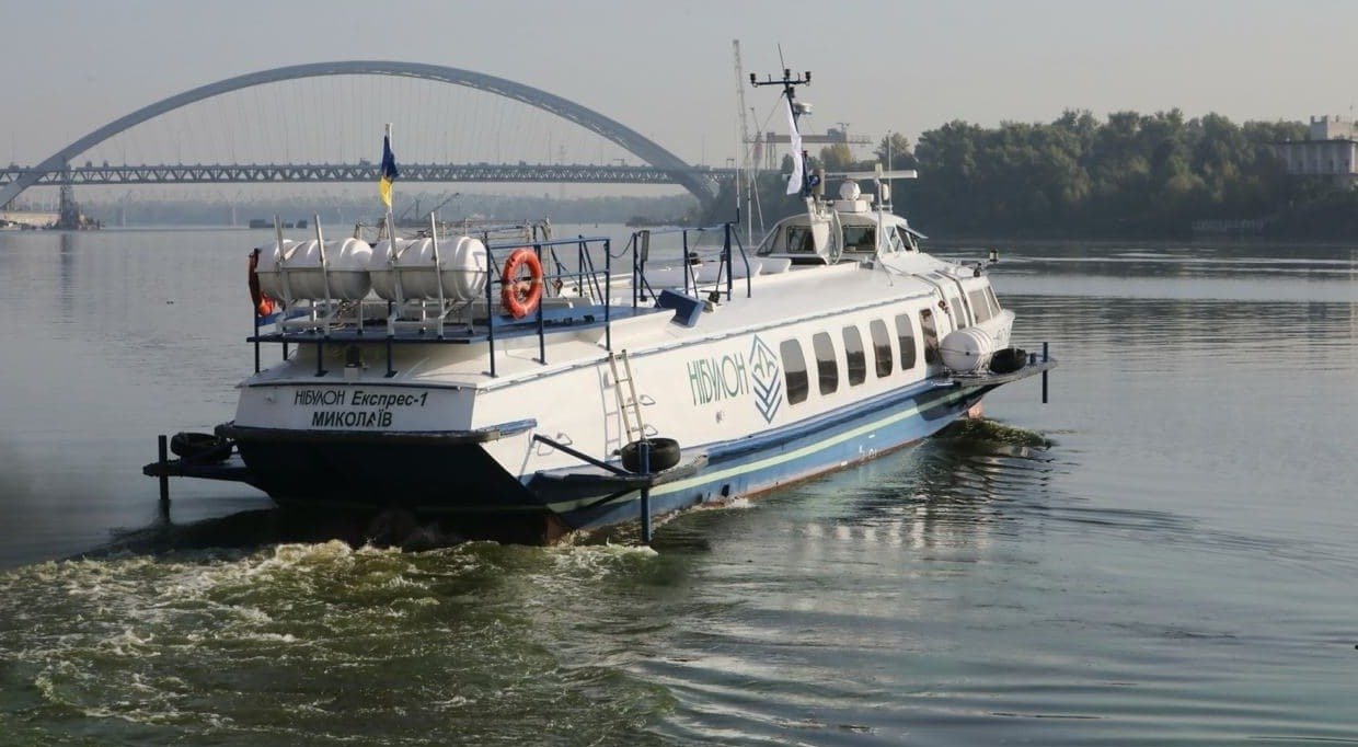 В Україні запустять екскурсійний катер Дніпром за двома маршрутами: з Києва до Канева і Чорнобиля
