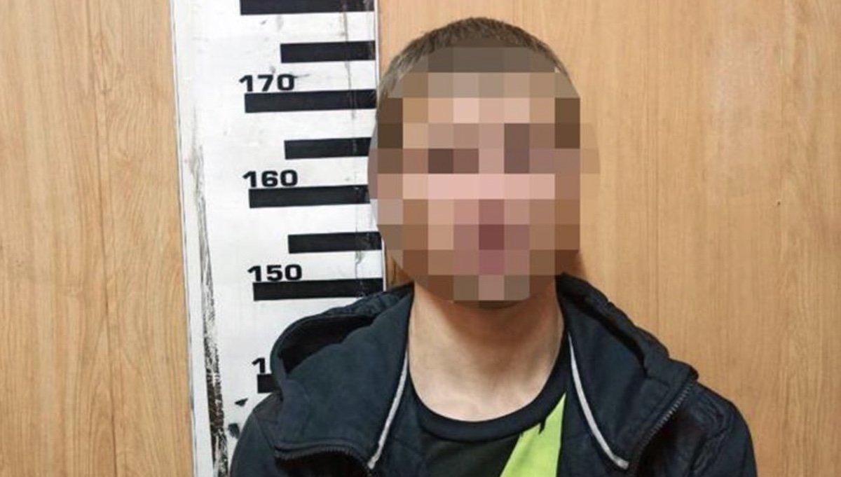 Погрожував ножем в ліфті: у Києві чоловік зґвалтував жінку