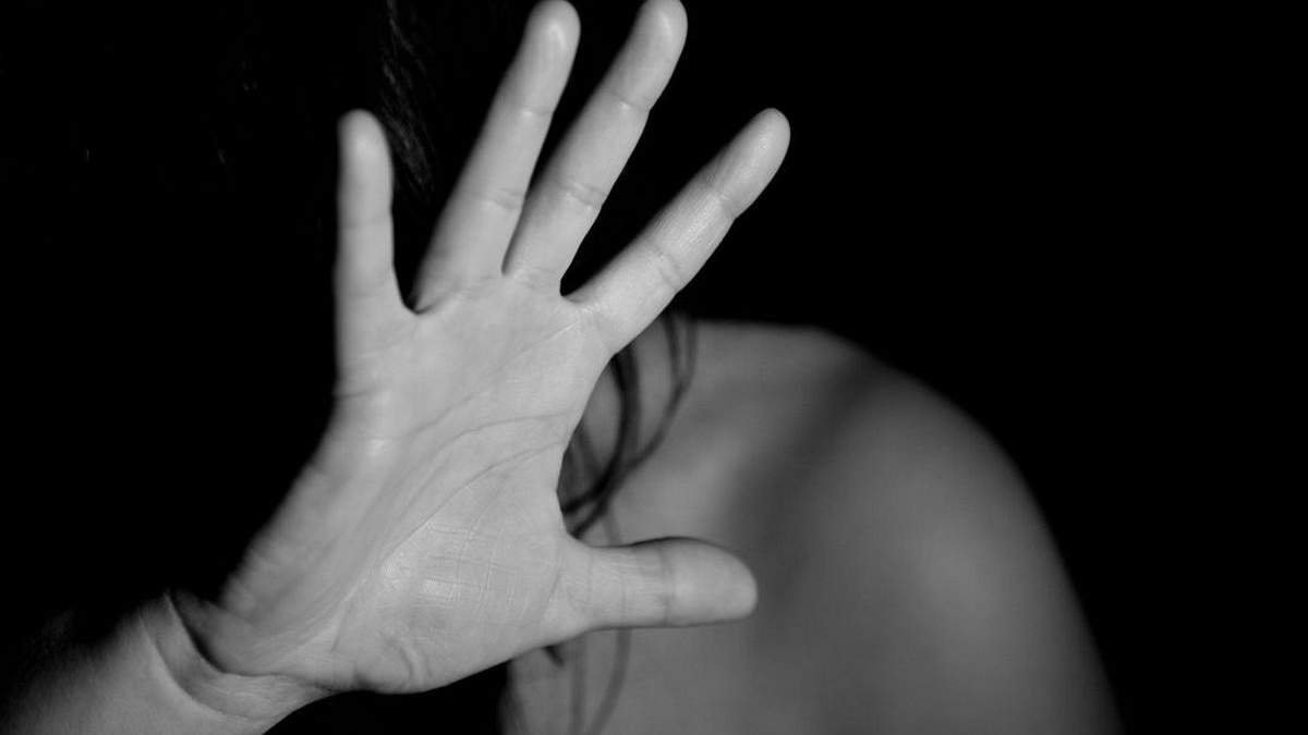 У Закарпатській області троє підлітків зґвалтували 14-річну дівчинку