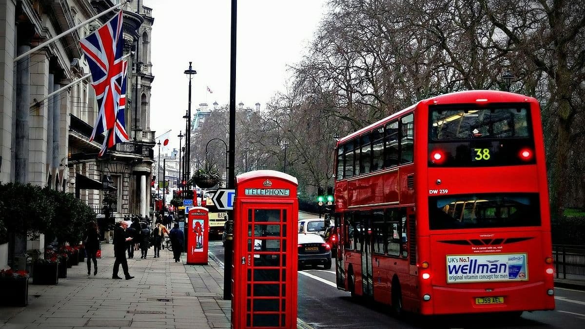 В Лондоне планируют полностью перейти на электроавтобусы до 2034 года