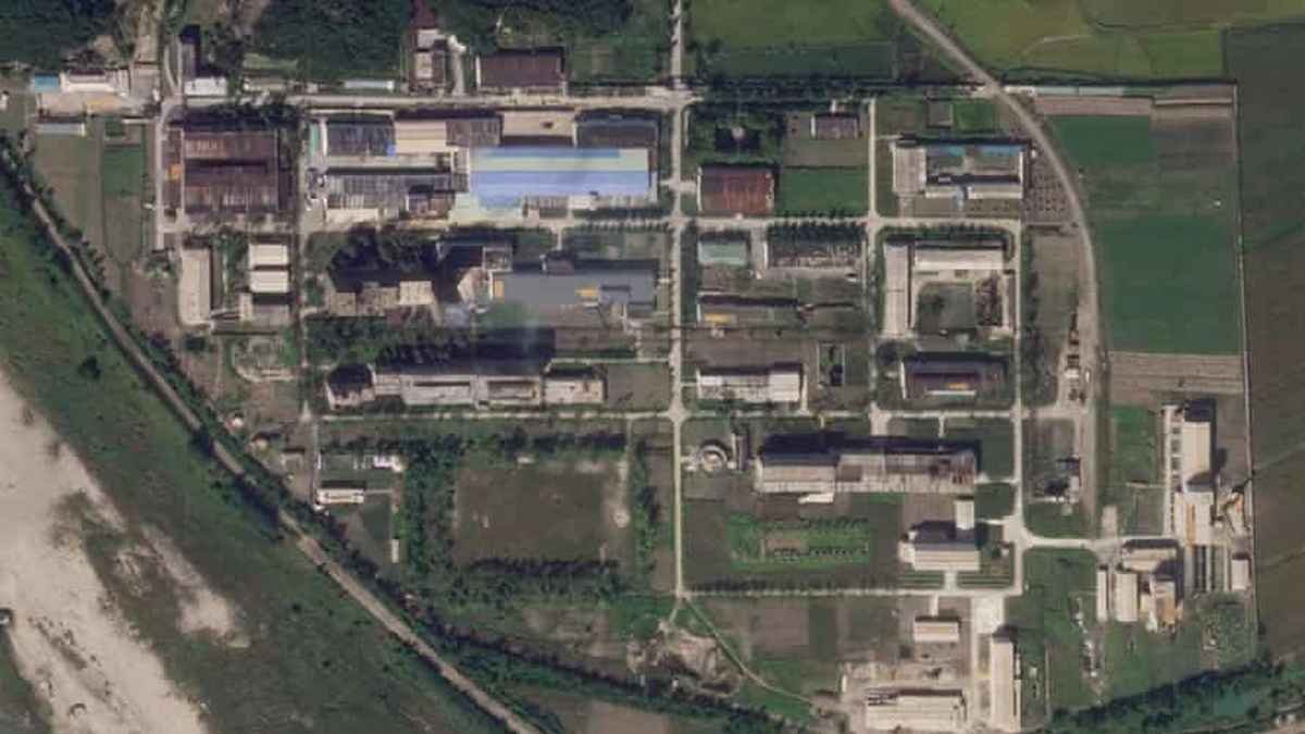 КНДР розширює завод з виробництва збройового урану: дані супутників