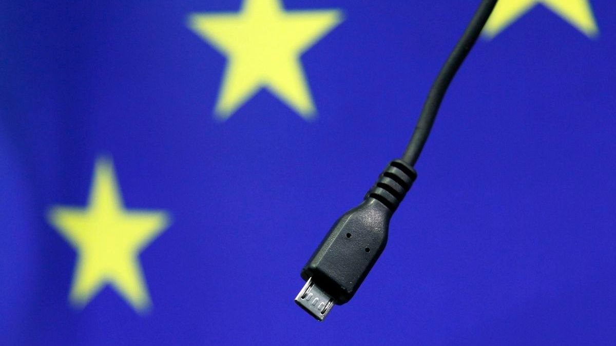 Евросоюз создал закон о единой зарядке для всех гаджетов
