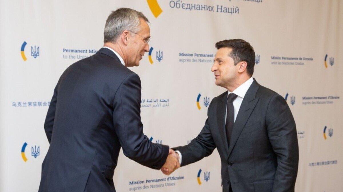 Зеленский призвал НАТО помочь с освобождением заложников и усилить позиции Украины в Чёрном море