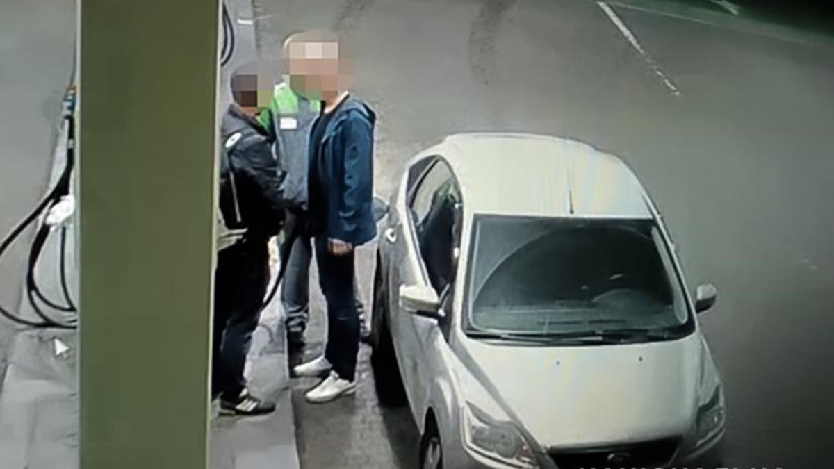 В Киеве на заправке пассажир такси до смерти избил мужчину: что решил суд
