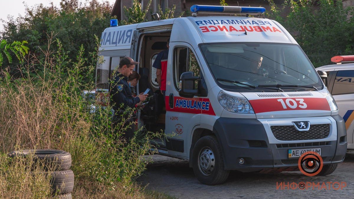 В горах Львовской области перевернулся автомобиль с туристами: пять пострадавших