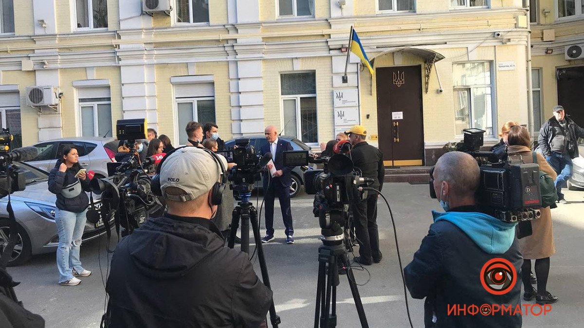 Дело мэра Одессы Труханова: как прошло первое заседание и что решил суд