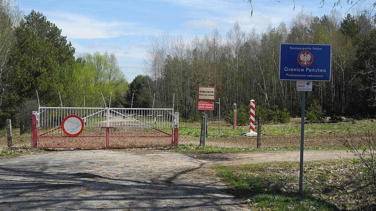 В Польше задержали двух украинцев за помощь нелегалам