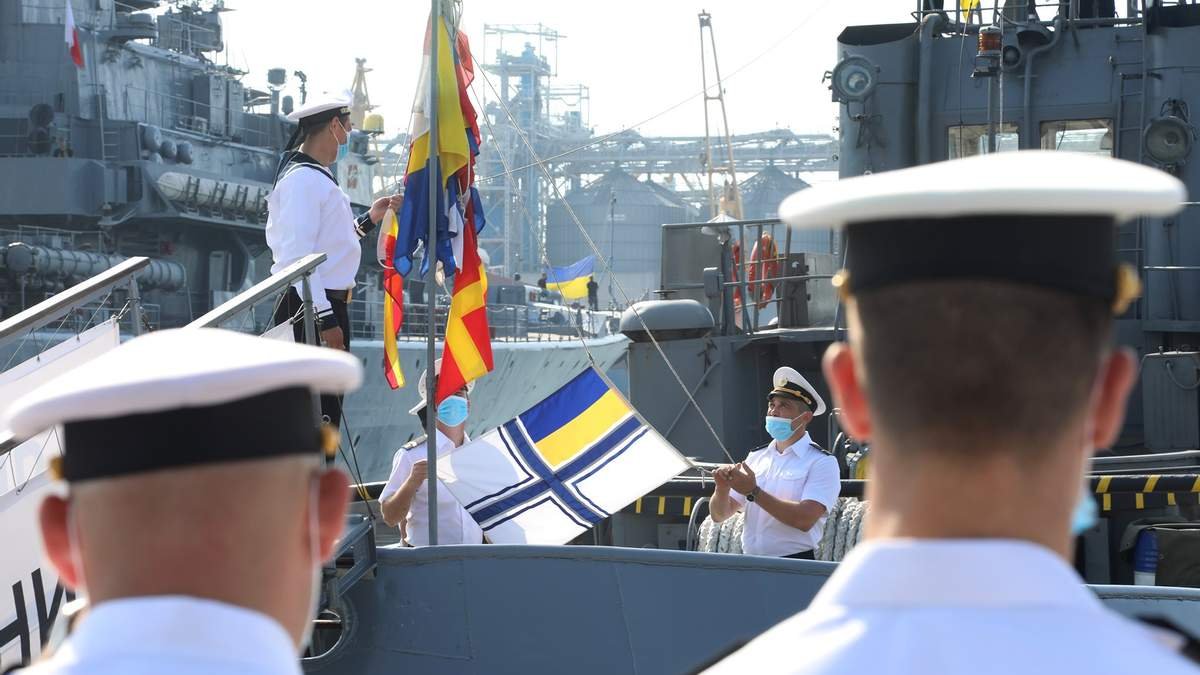 Україна отримає військові кораблі і ракетну зброю від Британії, - посол Пристайко