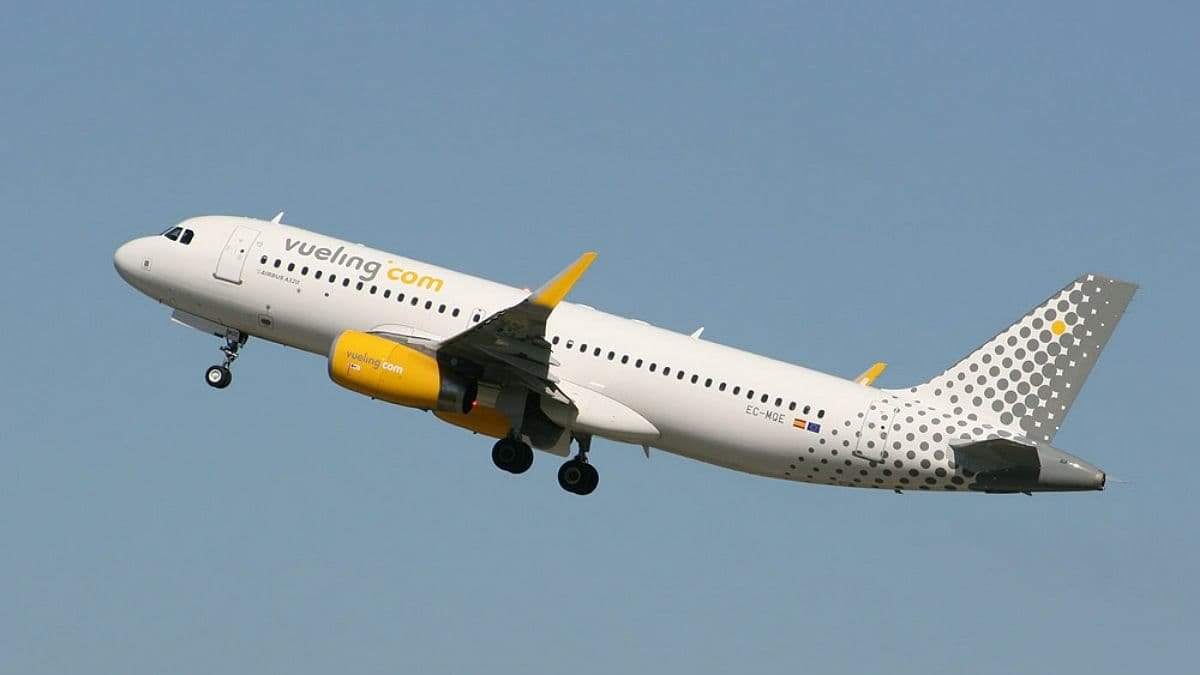 Компания Vueling запускает рейсы из Киева в Париж