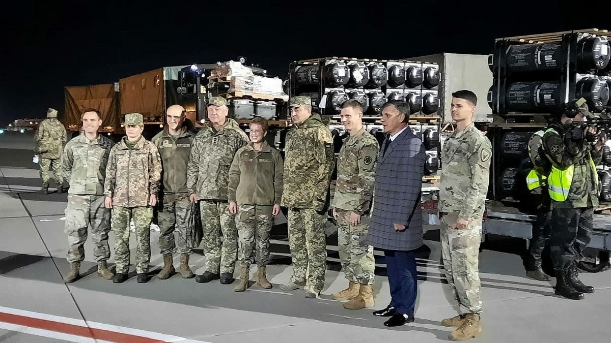 Украина получила от США новую партию противотанковых ракетных комплексов Javelin