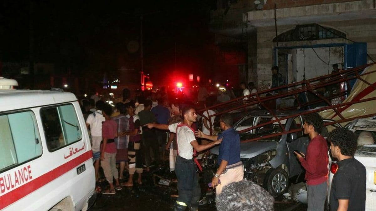В аеропорті Ємену стався вибух: є загиблі та поранені