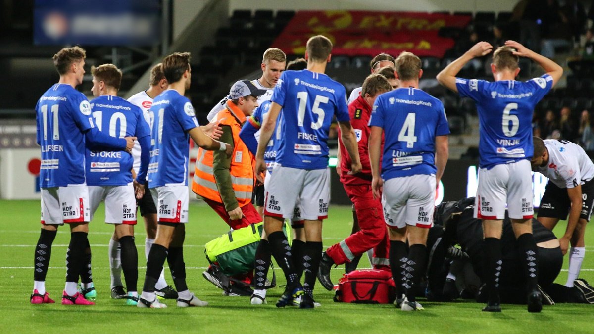 В ісландського футболіста Палссона зупинилося серце під час матчу чемпіонату Норвегії