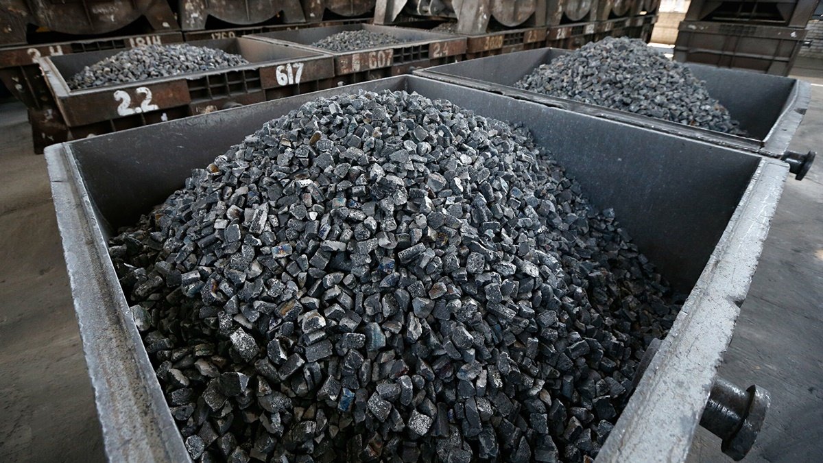 Росія зупинила транзит вугілля з Казахстану до України