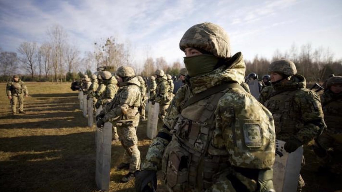 На охорону кордону з Білоруссю додатково відправлять 8,5 тисячі силовиків - МВС