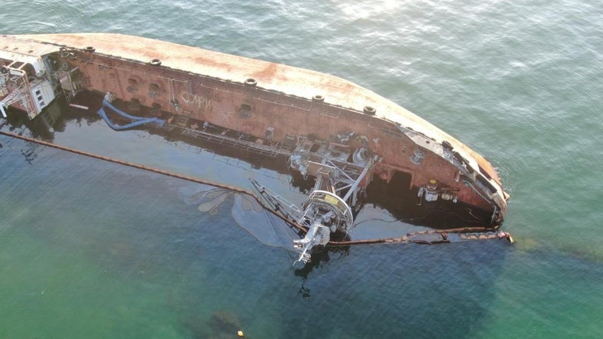 Крах танкера Delfi в Одесі: компанію-власника судна оштрафували на понад 16 тисяч доларів