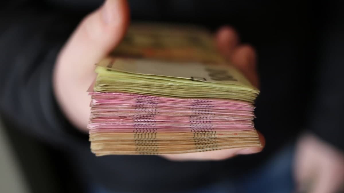 В Україні виріс фінансовий резерв і побільшало готівки