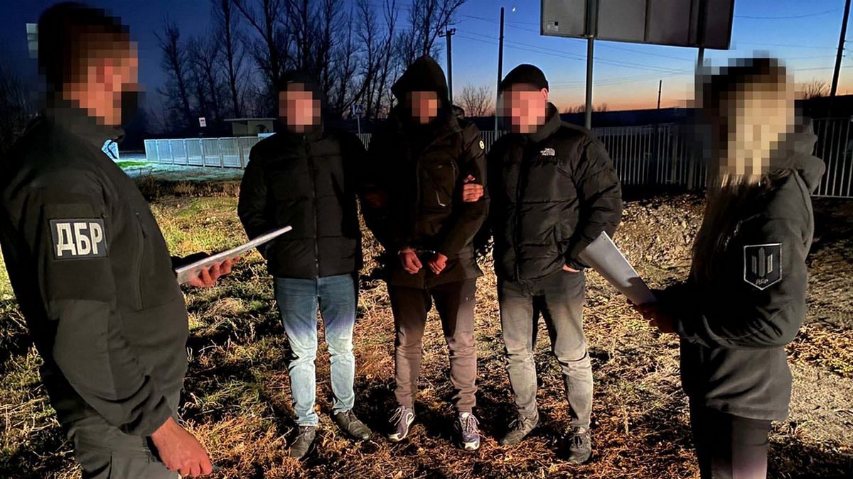 Патрульный, который застрелил своего коллегу в Луганской области, пытался сбежать в Россию