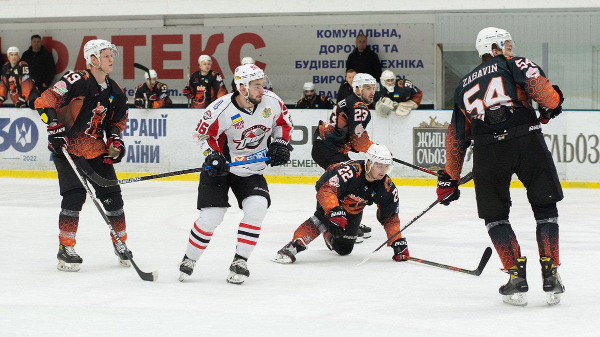 Українська хокейна ліга: «Кременчук» зіграв з «Донбасом», «Дніпро» бився з «Маріуполем»