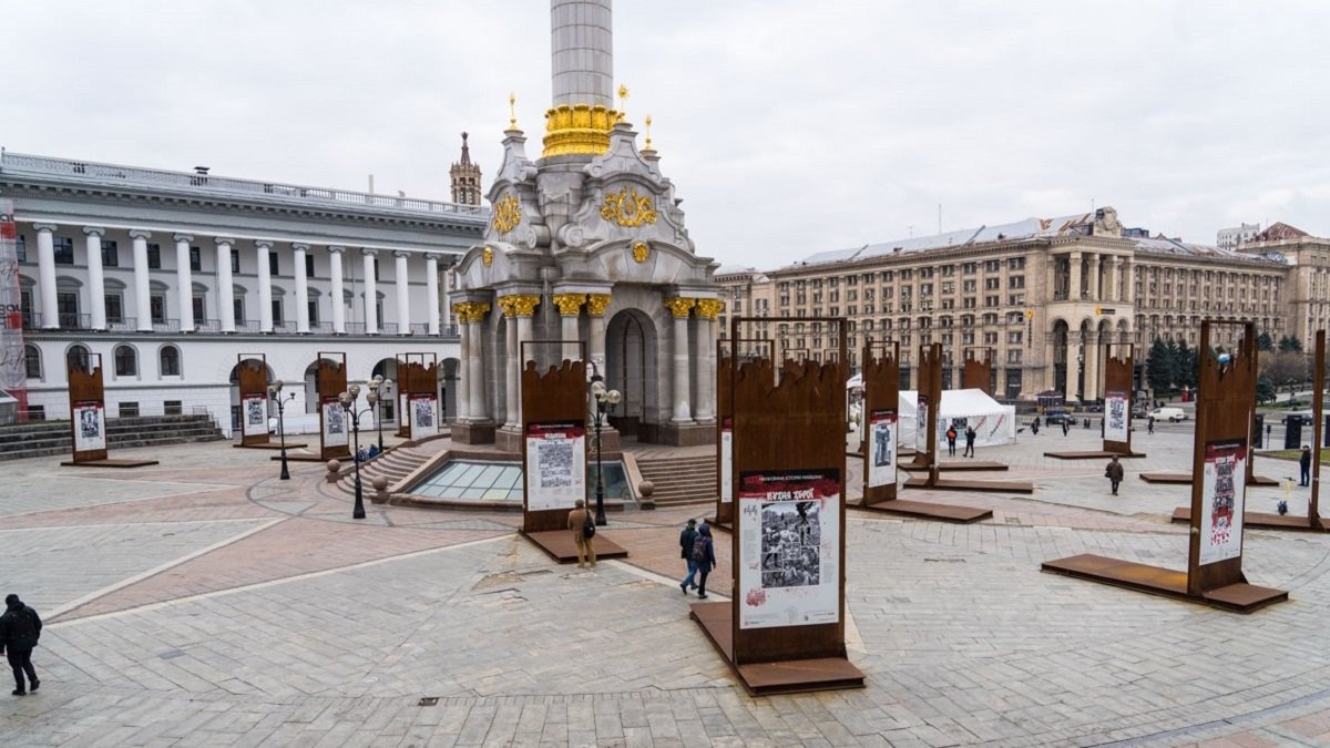 На Майдані розпочала роботу незвичайна виставка про події Революції Гідності