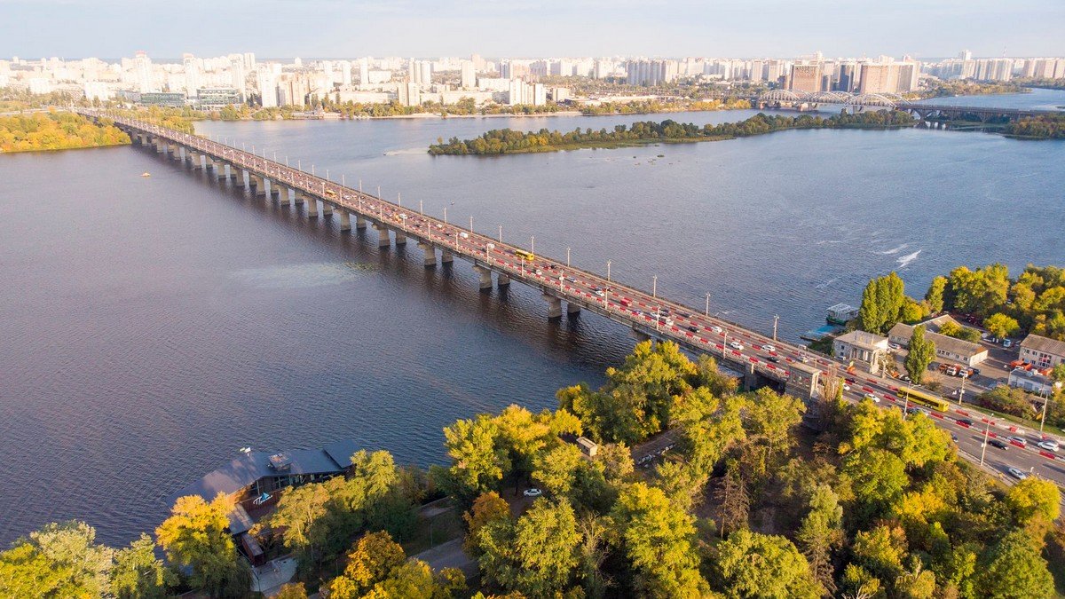 У Києві міст Патона перекриють на два місяці: перевірка чуток