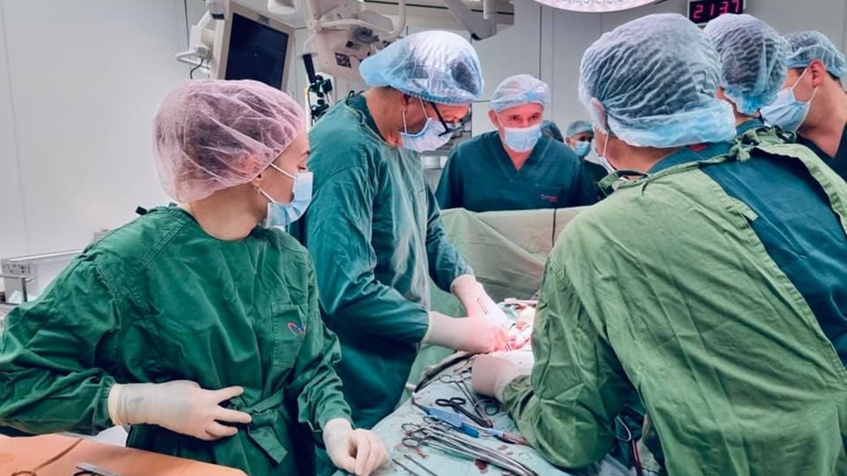 В Украине впервые пациенту одновременно пересадили сердце и почку