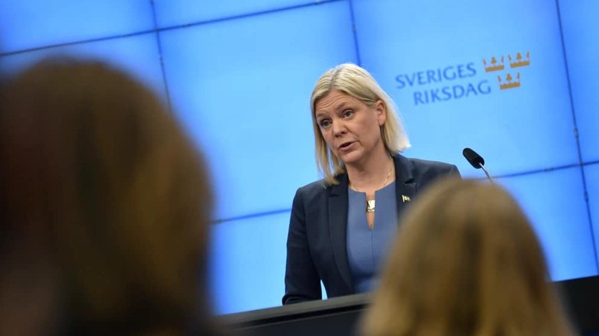 Премьер Швеции уходит в отставку спустя 7 часов после назначения: причина