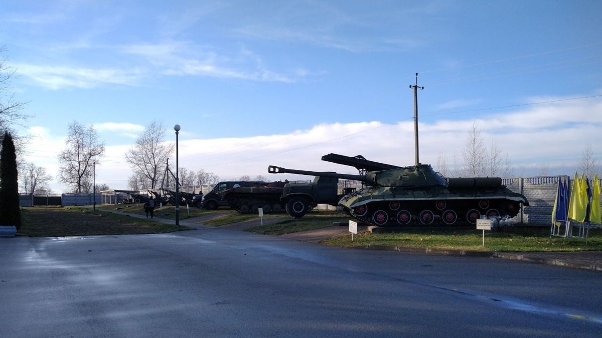 На Київщині з музею вкрали кришку танка