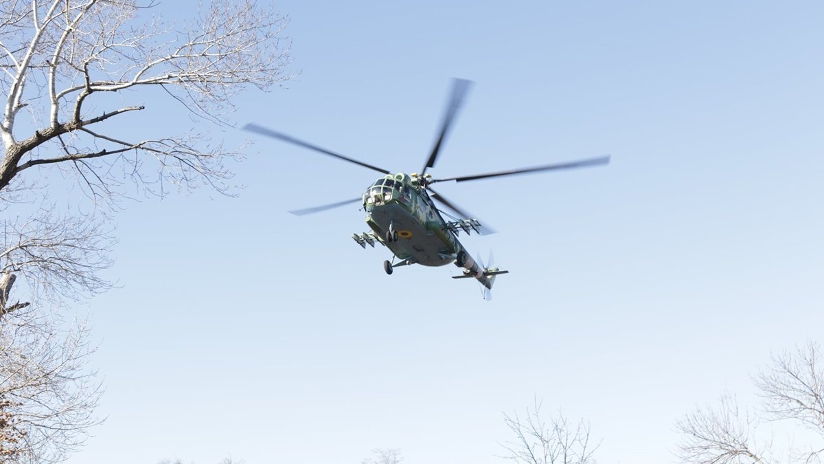 Украинские военные получили модернизированные вертолёты Ми-8