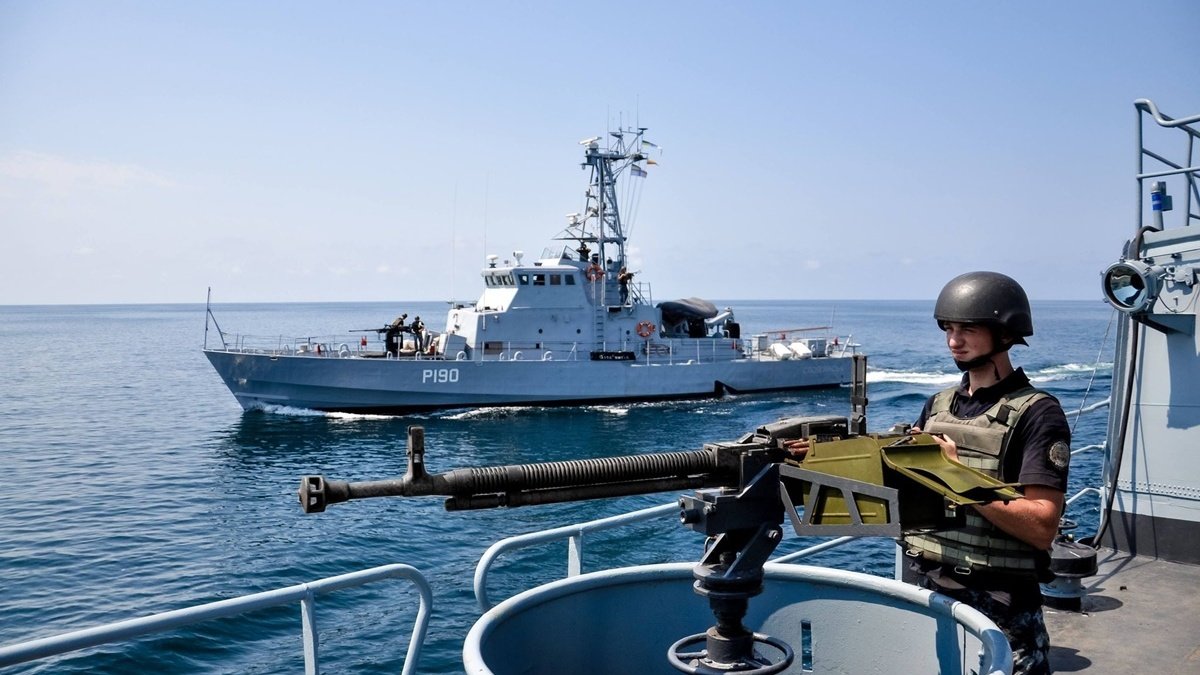 Україна збудує дві військово-морські бази: де вони будуть знаходитися