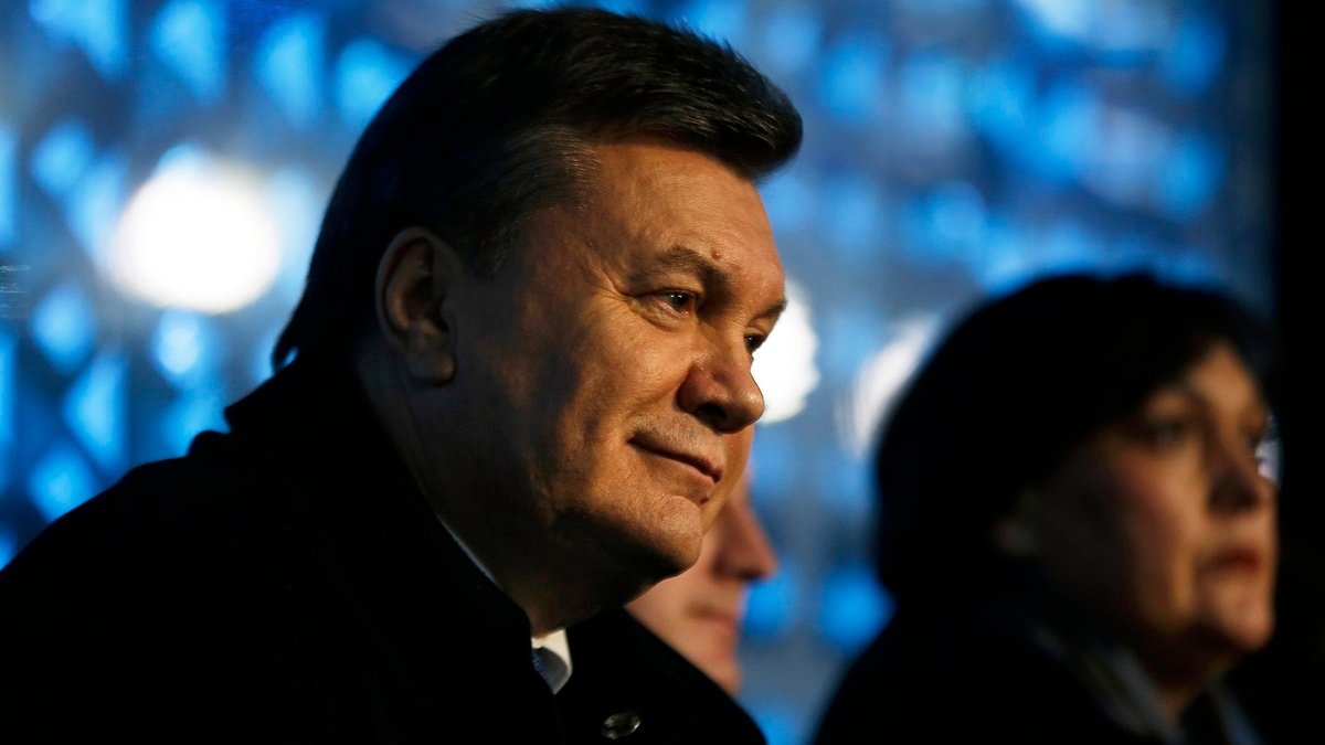 Экс-президент Украины Янукович против того, чтобы его снимали с должности главы государства