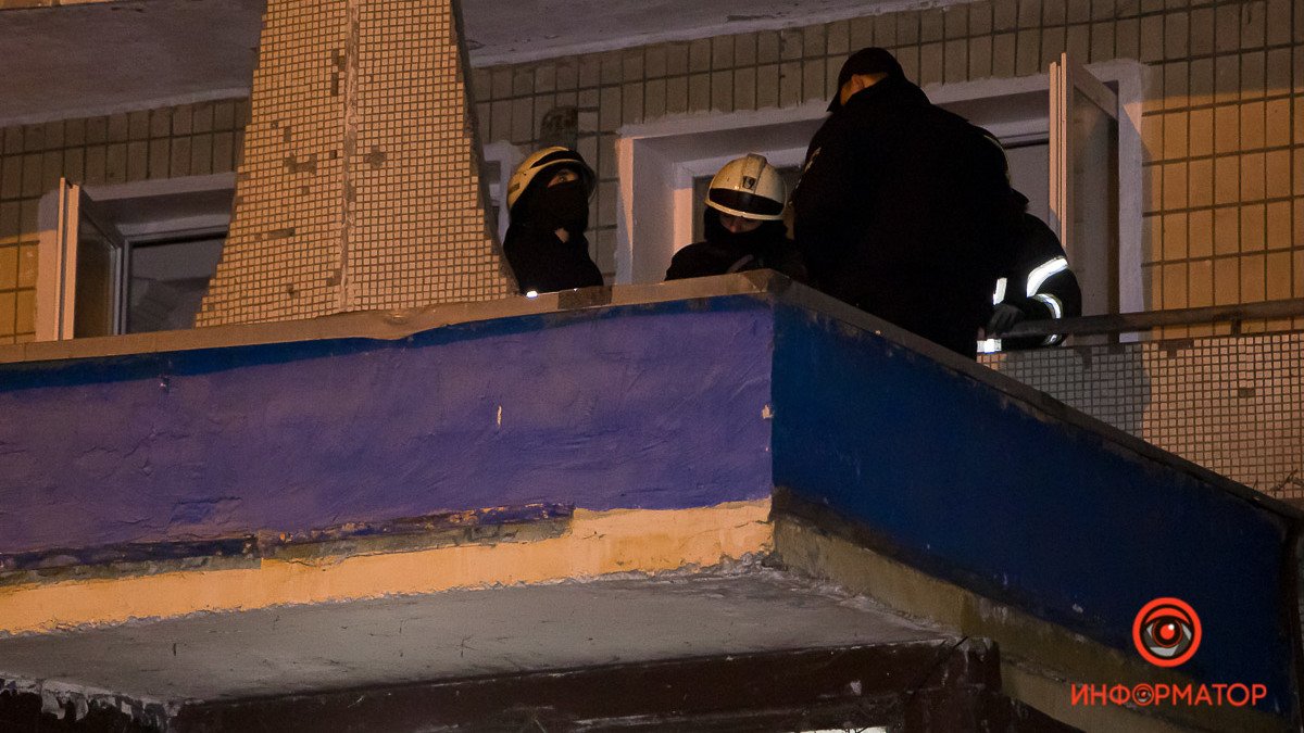 В Киеве мужчина прыгнул с 7-го этажа на глазах матери и брата