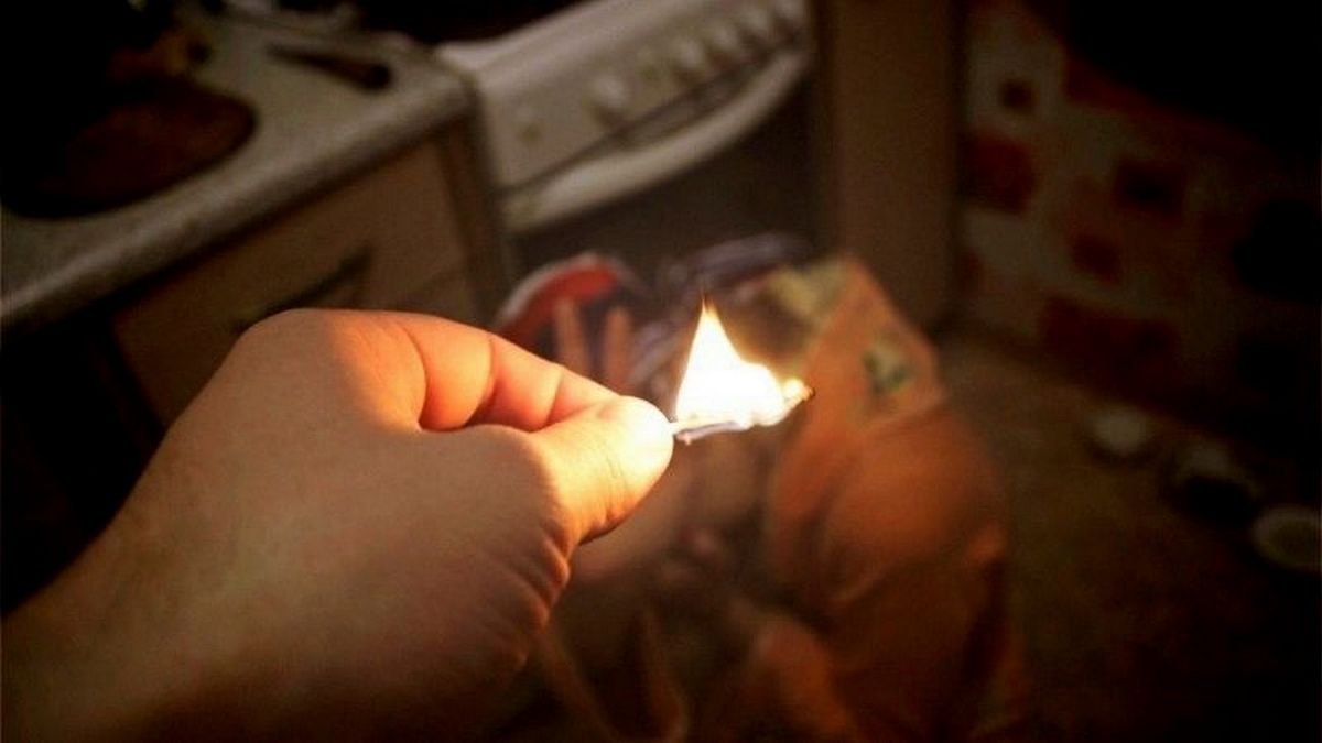 На Харківщині чоловік під час сварки спалив свою дружину: що вирішив суд