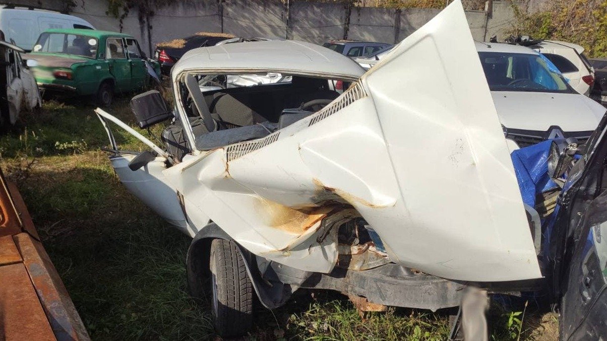 В Черниговской области пьяный полицейский спровоцировал ДТП: в аварии погиб человек