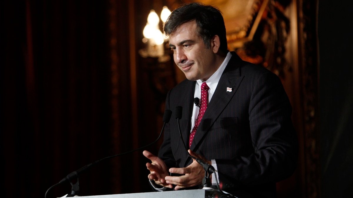 В Грузии у Саакашвили ухудшается состояние здоровья: он нуждается в психологической помощи