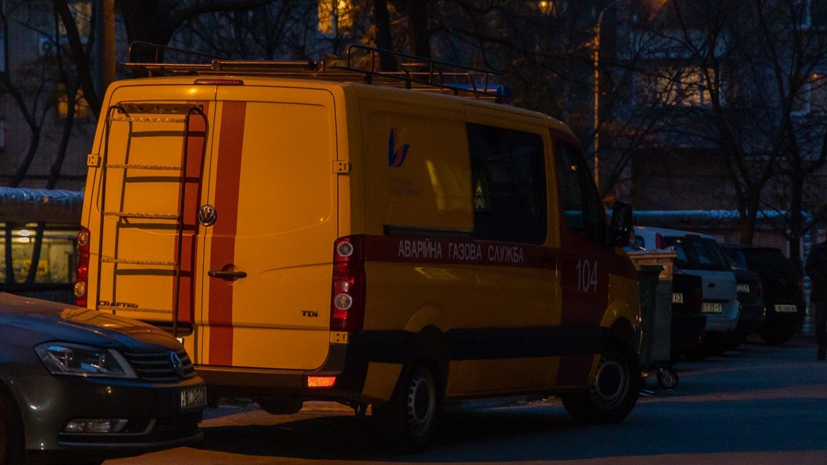 Во Львове в квартире семья отравилась газом: 5 человек в больнице, в том числе 2 детей