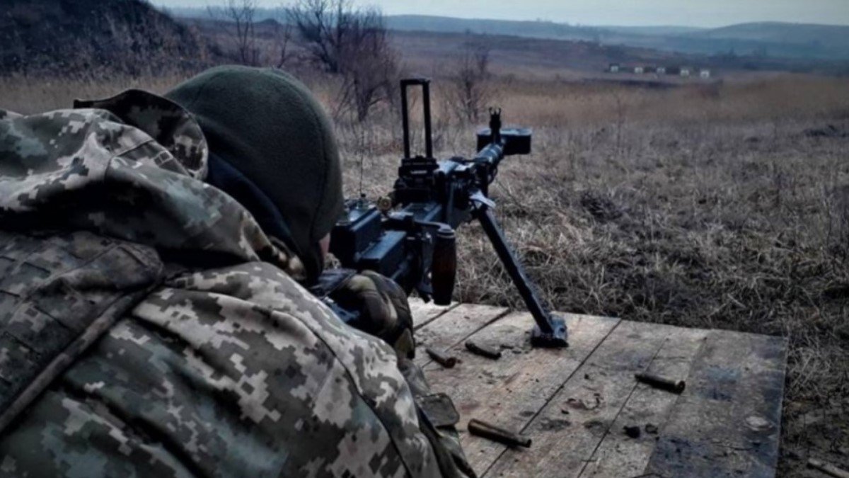 На Донбассе диверсант пытался проникнуть на позиции ВСУ