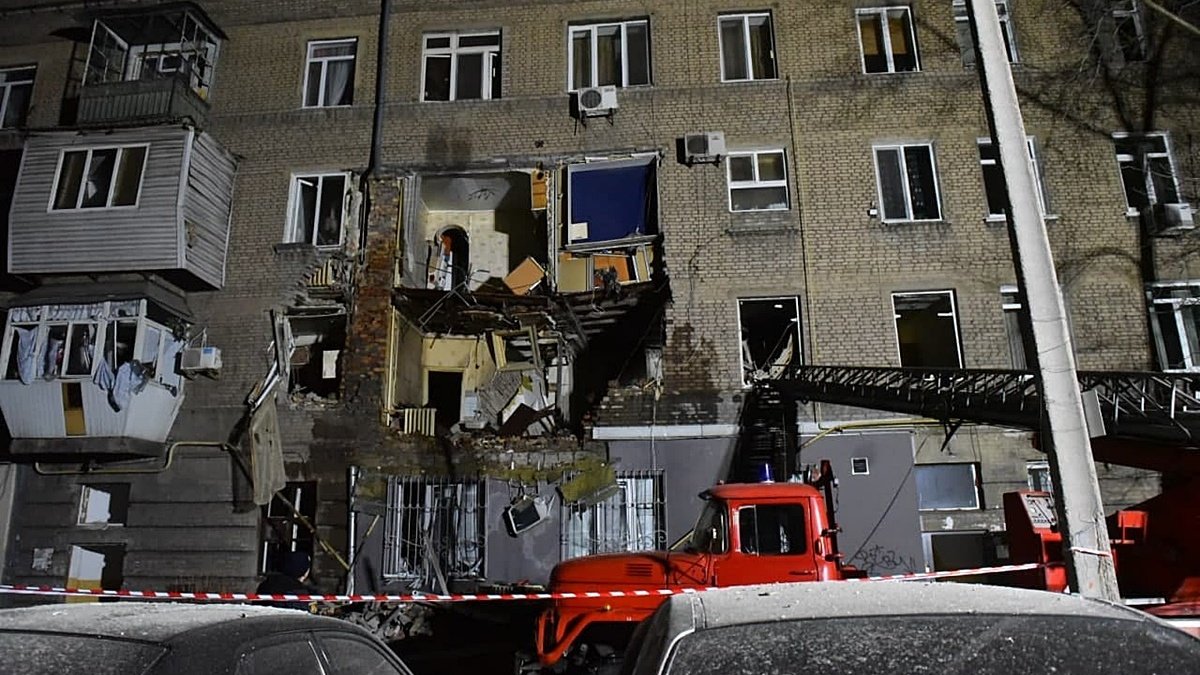 Взрыв газа в жилом доме в Запорожье: что с пострадавшими