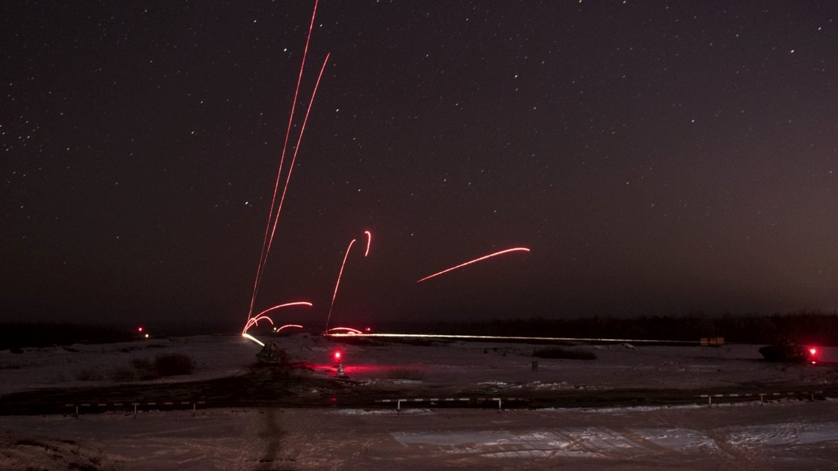 Боевики РФ обстреляли Луганск, чтобы потом обвинить в этом ВСУ: видео