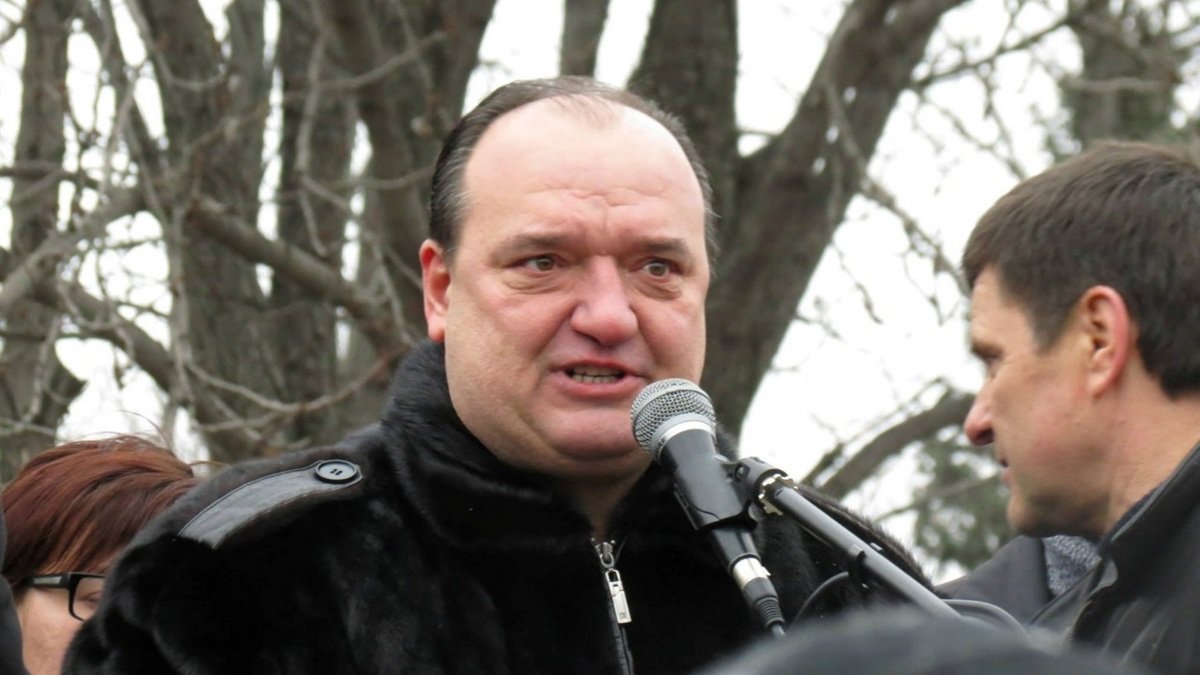 «Расстреляли патриоты как предателя по закону военного времени»: главу ОТГ в Луганской области, который сдал город  рашистам, нашли мёртвым