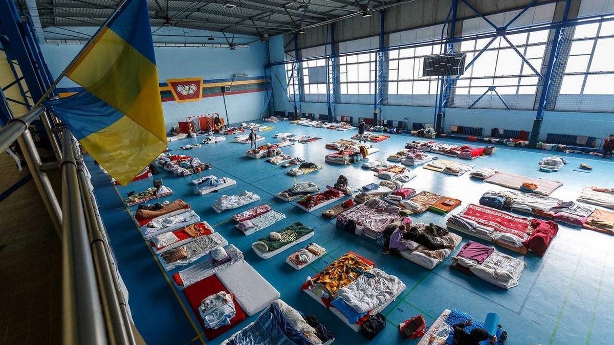 На Закарпатті прийняли більше півмільйона вимушених переселенців з інших регіонів України