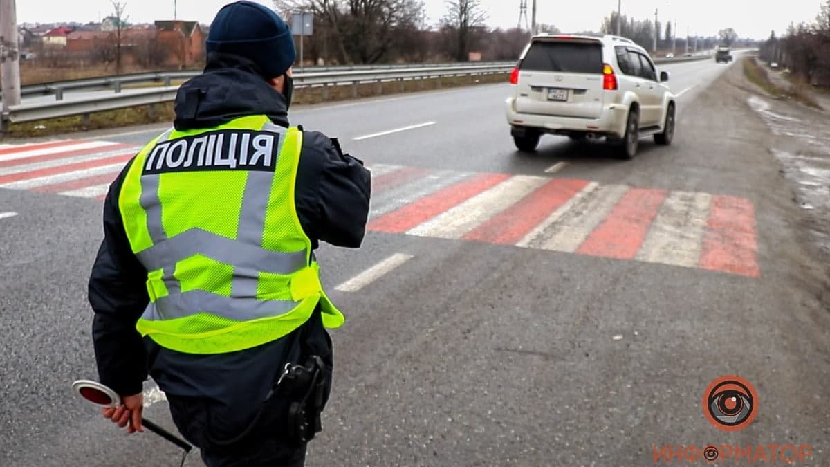 На Тернопільщині у п'яних водіїв конфіскували 11 автомобілів: їх віддадуть військовим