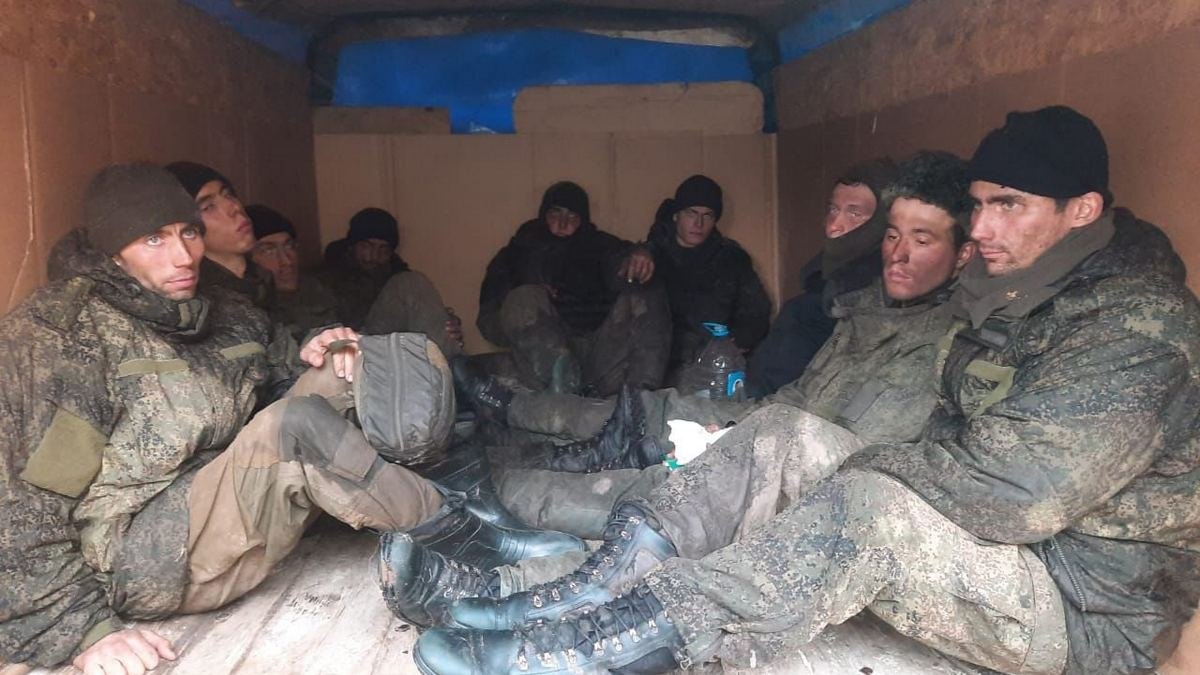 В Сумской области поймали 29 орков из РФ, которые пешком шли к границе