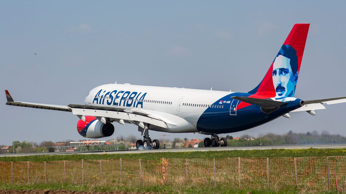 Россиянам закрыли последнюю возможность летать в Европу: сербская авиакомпания Air Serbia отменила все рейсы из рф