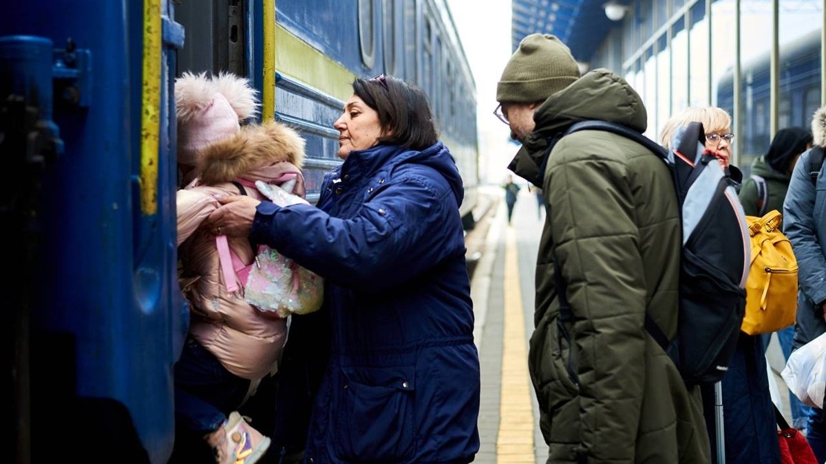 ВОЗ: почти полмиллиона украинских беженцев страдают из-за психических расстройств
