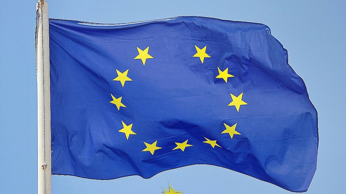 ЕС удваивает военную помощь для Украины