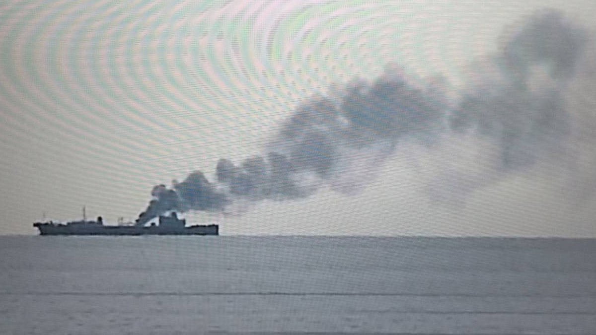 Российский корабль обстрелял Санжейку под Одессой