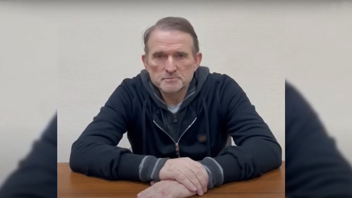 Медведчук просит обменять его на защитников и жителей заблокированного боевиками Мариуполя: видео